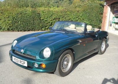 1993 MG RV8